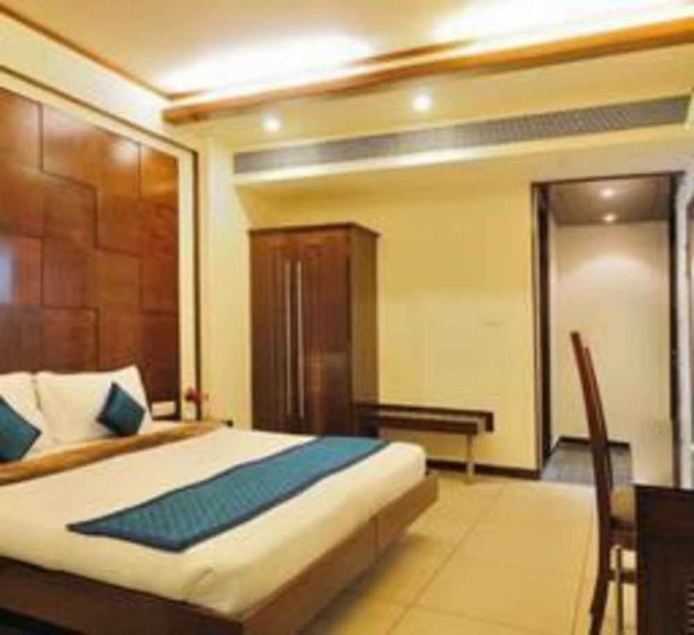 Room image 2