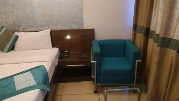 Hotel The Tulip 5